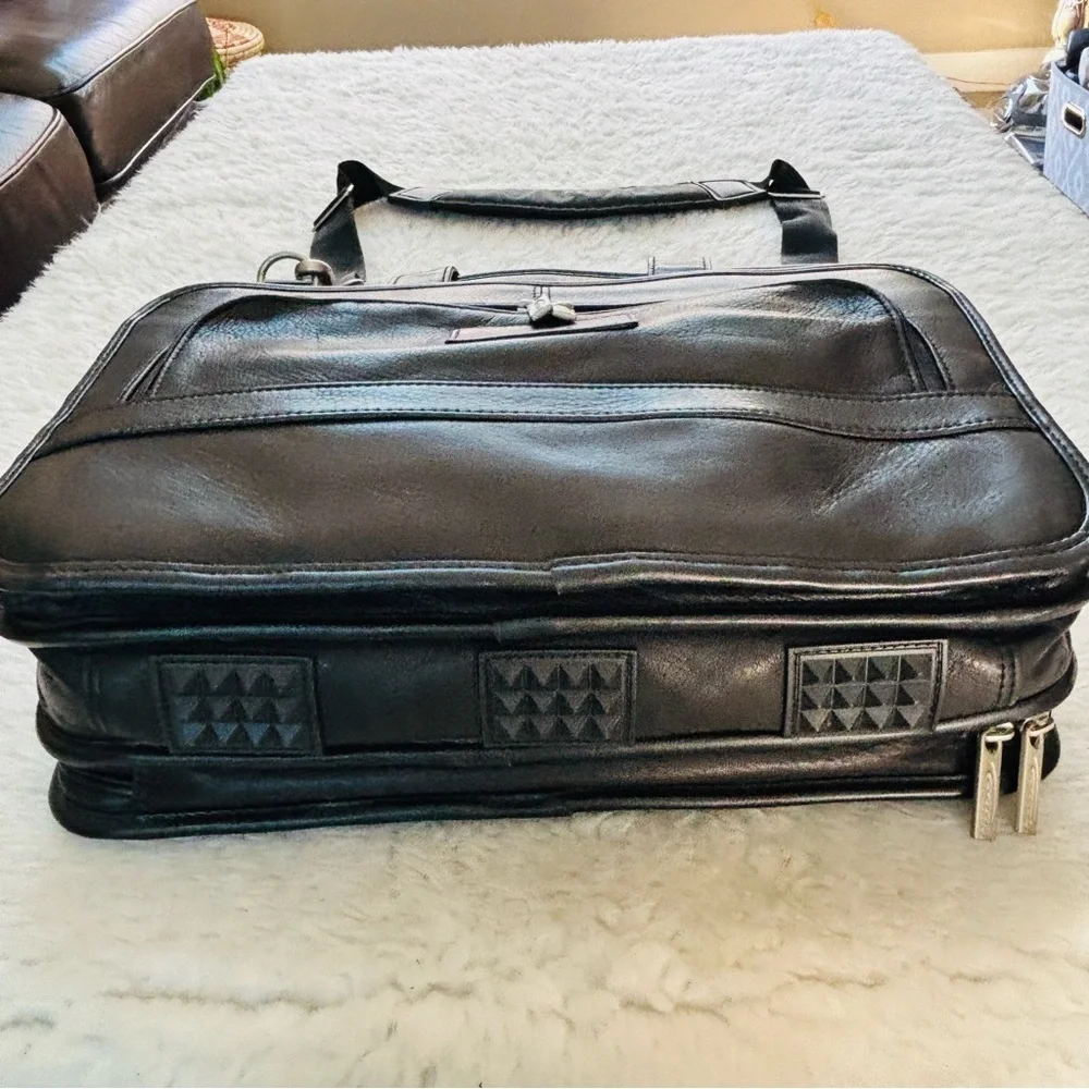 CODI Sophisticated Genuine Black Leather Briefcase/Laptop Unisex Bag 14”x11””x5”